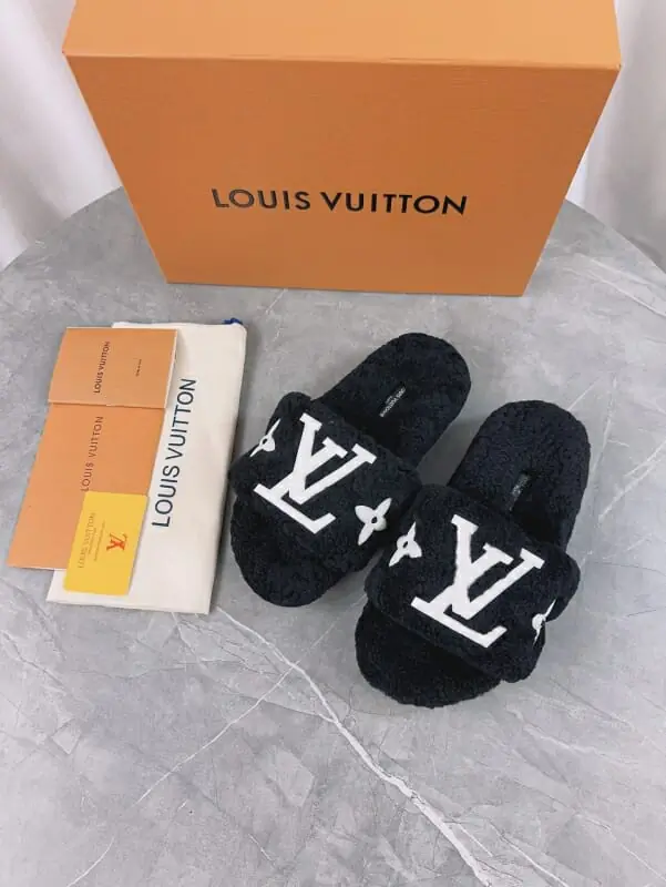 louis vuitton chaussons pour femme s_12453771